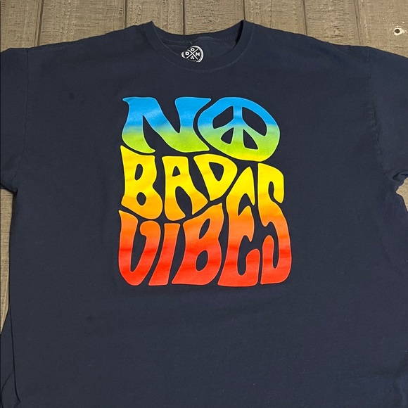No Bad Vibes Graphic Tee 2XL - Picture 1 of 4